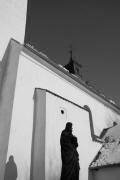 VYSOKÝ ÚJEZD nad DĚDINOU: pohled na jižní rizalit (foto M. Falta 2011).